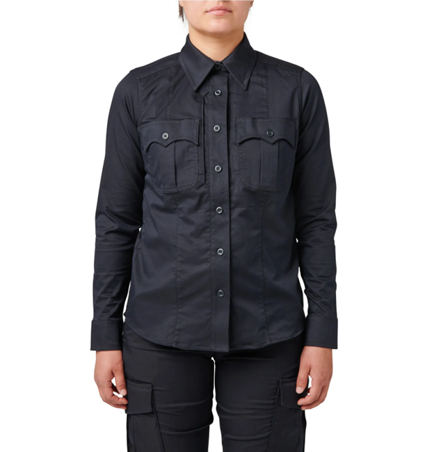 5.11 (62425) Close-up of zippered placket with melamine buttons and mic cord access at side seam.