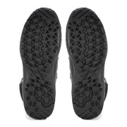 Clash V2 boot shown in use by firefighter/EMS (fw026) | The Fire Center