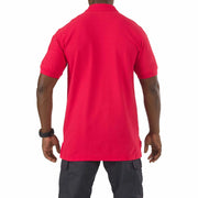 Close-up of 5.11 Utility Polo no-roll collar and 3-button placket – Tactical details built for on-duty wear (41180)