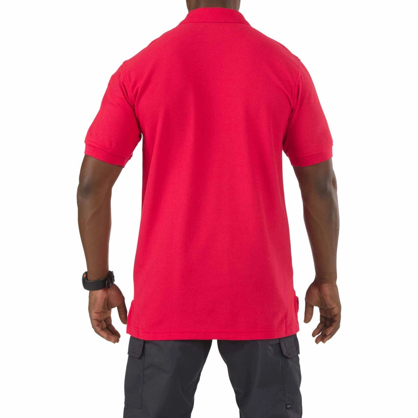Close-up of 5.11 Utility Polo no-roll collar and 3-button placket – Tactical details built for on-duty wear (41180)