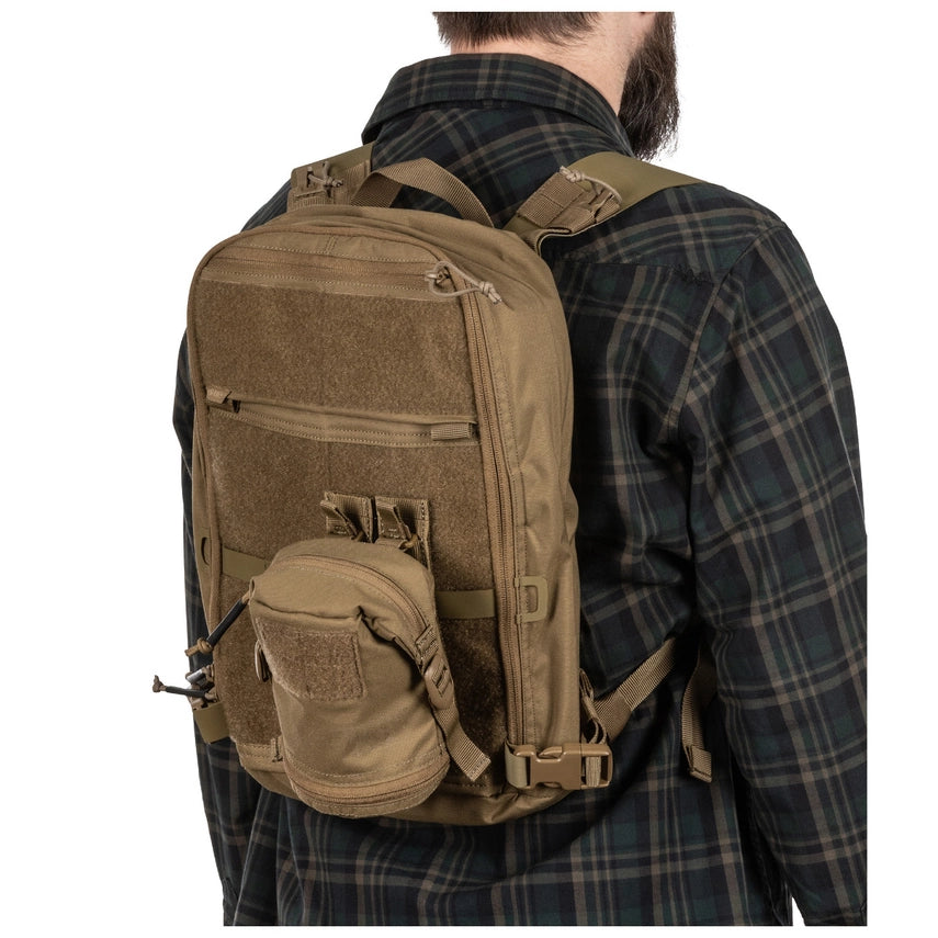 5.11 Tactical Flex Vertical GP Pouch (56490) | FREE SHIPPING | Never leave the station without the Flex Vertical GP Pouch. This padded pouch with an expandable drop bottom has a top zipper closure with tension lock webbing pulls to securely carry your critical gear or even a 32-oz. water bottle