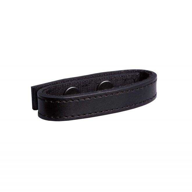 Blauer Reversible Slim Keepers (4-Pack) (KE100) | The Fire Center | Fuego Fire Center | Store | FIREFIGHTER GEAR | These reversible slim duty belt keepers offer both leather and nylon sides. The narrow width lets you fit more on your belt without taking up more space.