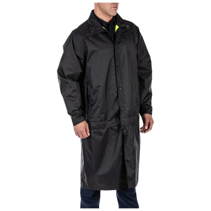 5.11 Tactical Reversible Hi-Vis Rain Coat (48125) | The Fire Center | The Fire Store | Store | FREE SHIPPING | REVERSIBLE HI-VIS RAIN COAT DETAILS Offering fully waterproof weather protection and ANSI/ISEA 107-2015 Type R & P, Class 3 visibility for night time or low light environments, the Long Reversible High Vis Rain Coat is a great value for patrol officers.