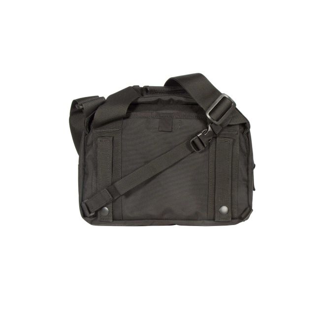Blauer Gin Bag (BG100) | The Fire Center | Fuego Fire Center | FIREFIGHTER GEAR | With a pocket configuration designed around real-world needs, the Gin Bag holds multiple AR and handgun mags, with an optional internal backup holster attaching to the integrated MOLLE straps. Easy-access outside pockets let you get to your gear while you’re responding.