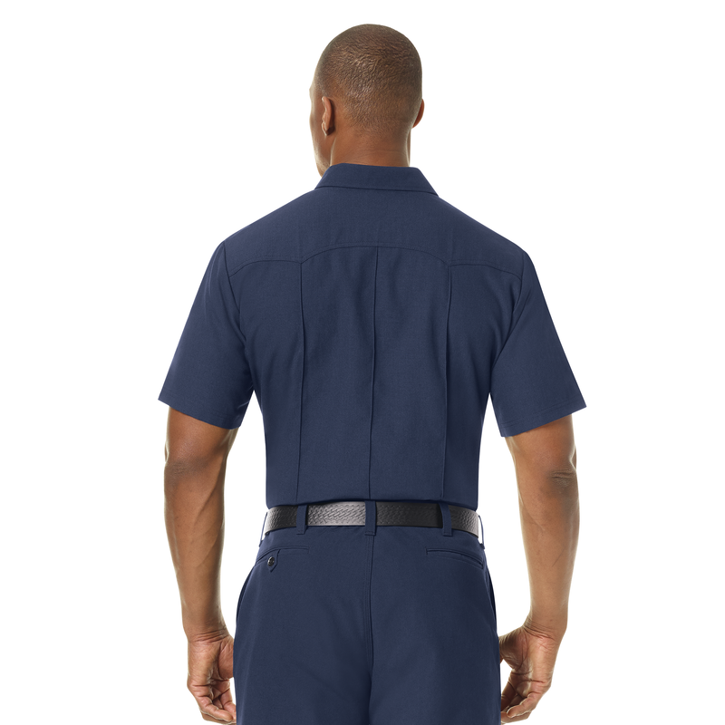 Made with durable, flame-resistant Nomex® IIIA fabric and autoclaved with our proprietary PerfectPress® process to give you a professional appearance that lasts. Featuring a Western-style yoke back.